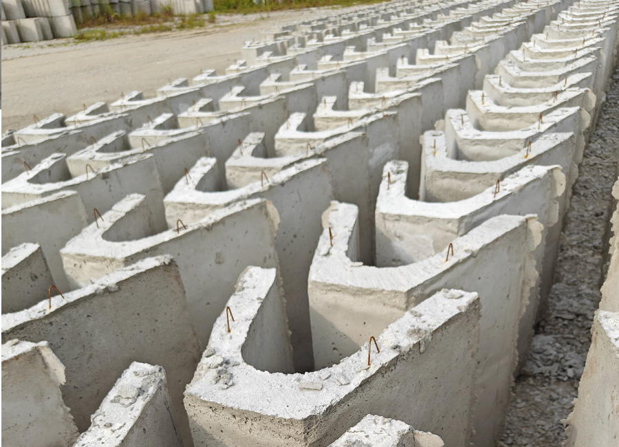 V DRAIN